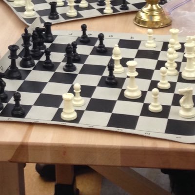 Welcome to the official twitter of the CCHS chess club! ♗