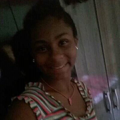 isso sempre ficar dentro. do meu levanta a cabeça princesa si não a coroa cai.