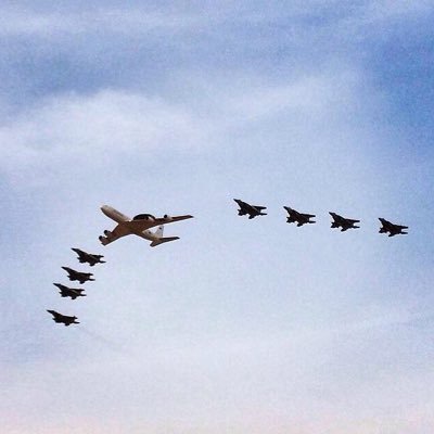 bnmhm's profile picture. ضاقت فلمَّا استحكمت حلقاتها فرجت ... وكنتُ أظنُّها لا تفرجُ الشافعي ...