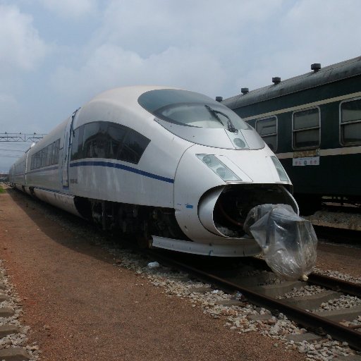 东风4B型2152号机车，已于2016年在济南铁路局青岛机务段报废