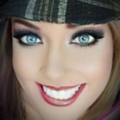 RoxanneRushing2's profile picture. I'm a handful...love me or BYE!