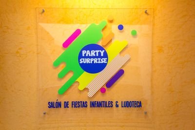 PARTY SURPRISE es un salón de fiestas y ludoteca único, divertido y seguro para tus hijos donde se pueden divertir bebes, niños y adultos.