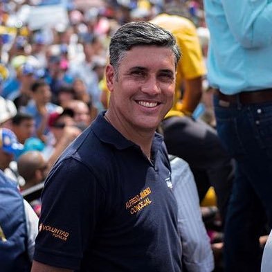 ¡Venezolano! Servidor Público, Concejal de Chacao 2013-2018, Miembro de @VoluntadPopular Instagram: @AlfredoJimeno