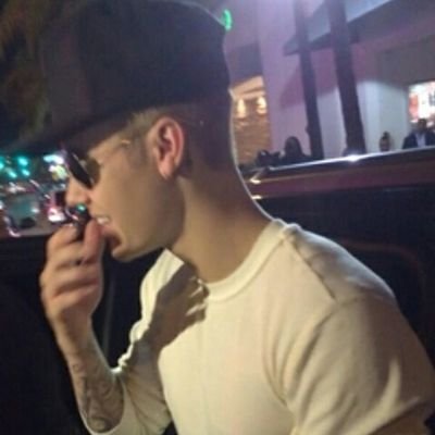 bieberjsss's profile picture. bieber • voltado para votações