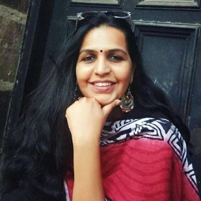 Assistant News Editor, Maharashtra Times, Music, Books and Movies...these things matter, Author of Oscar 10.