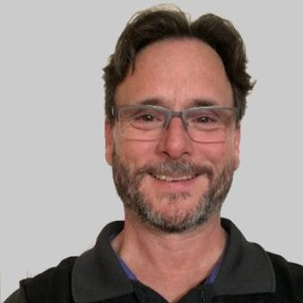 I work with ExtJS and Java Spring and I help people build better software careers. I blog at https://t.co/MluafzTPAn
