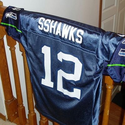 Profile Picture of Keith Reÿ (sʞʍɐɥss) (@sshawks) on Twitter