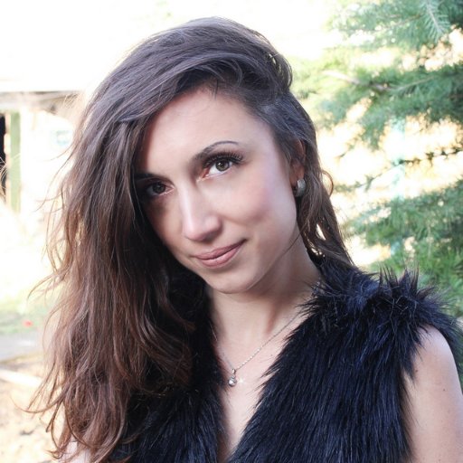 Alisallisa's profile picture. не 90 60 90 может умная?