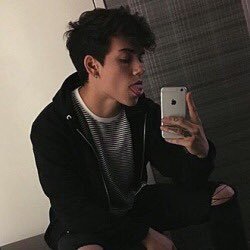 waeterty's profile picture. моя жизнь - наглядный пример того, как субъективные показатели берут верх над объективными под влиянием всяких там нежных чувств