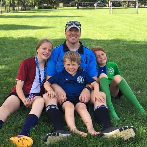 Dad, husband, teacher, hoops fan & musician. Forever trying to find and learn how to play good music & hoping to teach students how to learn.