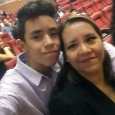 ZeneaTovar's profile picture. Abogada civil y familiar, a sus órdenes👌😋