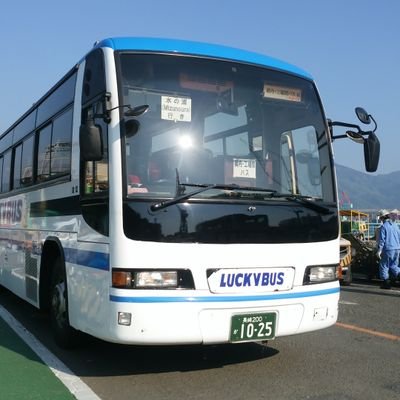 気まぐれ。長崎➡️福岡

元貸切・高速バス運転士

仲間内でよくバスツアーやってます♪
旅行業法に配慮し一定のコミュニティを持った方にご参加いただいております(^^)

無言フォローお許しください

Instagram : https://t.co/oWc3N1uQzd