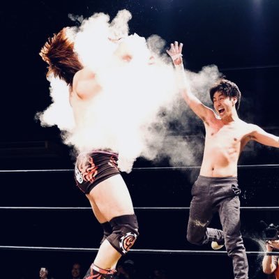 29da29's profile picture. 某制作会社で制作技術見習い中 EX)報道編集マン/DDT映像班