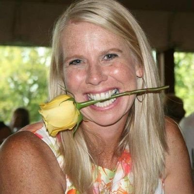 Fun loving wife, mom, daughter, sister, friend   Wisco sports homer ❤️Packers,Badgers,Brewers & Bucks  HS teacher👩‍🏫 Realtor 🏡 Dog lover 🐶  Cheesehead🧀