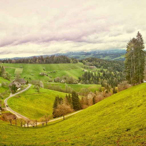 “La folie, ce n’est pas de parler aux murs, c’est de les entendre répondre.” #LaurentHoundegla