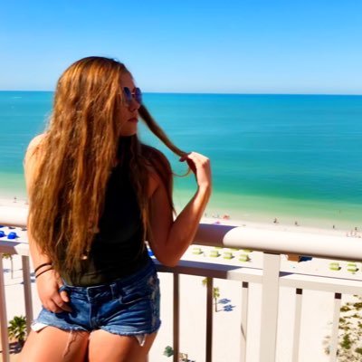 University of Tampa | Duquesne Snapchat:catie_michalski