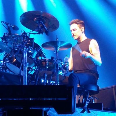 Fans fr HONG KONG & addicted to The Script music since summer time in 2013.
Glen re twitted me on 7 Apr 2016 at 1630 hrs.