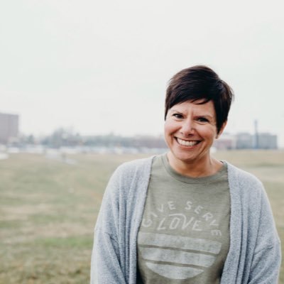 Grateful to serve along side some amazing people who love Jesus. https://t.co/NFT5PmHAWD