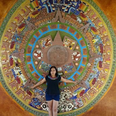 fabiola_mr's profile picture. Better Late than Never. Food worshipper. Mochilera. Cobolera. Cat Lady. Coffee Lover.     
1.57 de pura intensidad 🙃