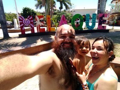 focotonaltonala's profile picture. Hola Reflejo, yo soy Yoi, el guardián del Foco Tonal de Tonalá,Jalisco, México. Aquí encontrarás la Pax. Paz absoluta.
independientemente de tu afligir.
Namasté