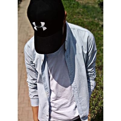 ‏محمد 😁 / مصري ⁦🇪🇬⁩ / مبكرهش حد ⁦♥️⁩ / عايز ابقا اشهر يوتيوبر في العالم 🌍