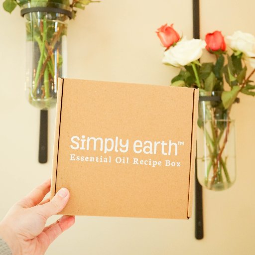 Simply Earth Official 🌿
🌹 Natural Products with a Purpose. We donate 13% of our profits to help stop human trafficking. #endit 💝

help@simplyearth.com