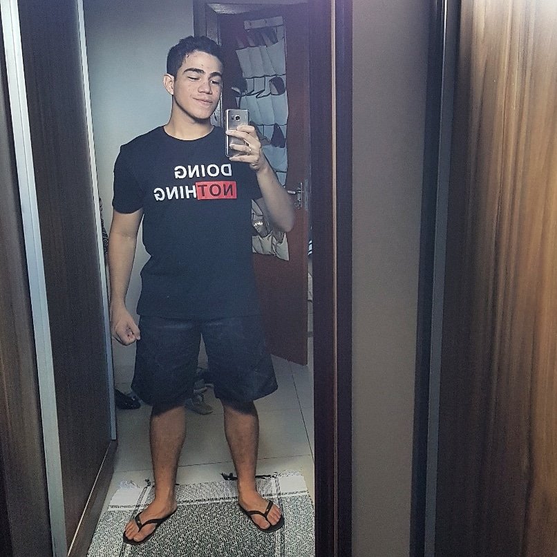 Thiagograngel's profile picture. Ugly boy.