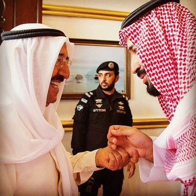 أنثى ﻻ أقبل المناصفه ♥ 
( 🇰🇼🇸🇦)