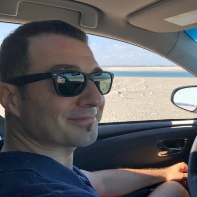 anashariri's profile picture. 