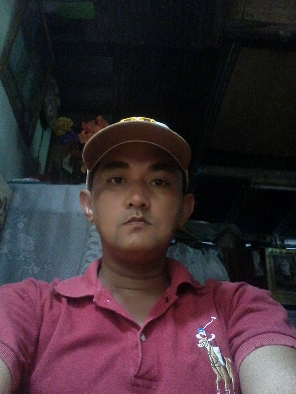 ผมอยู่