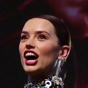 GnatFur's profile picture. Domhnall Gleeson 💕❤️ - ดูหนังแล้วก็ติ่งไปเรื่อยย