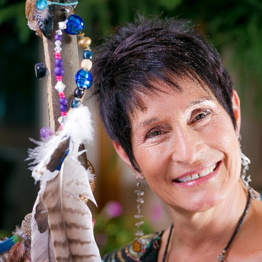 pghkep's profile picture. Lightworker - Energy Healer - Transformational Ceremonialist - Goddess