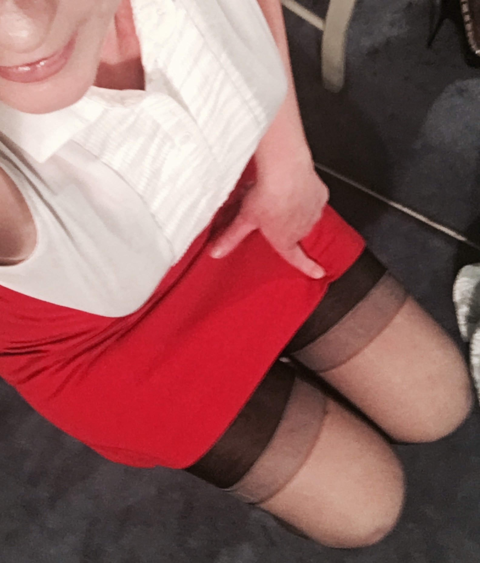 GrandMatriarch1's profile picture. Kelly Payne I'm a professional Dominatrix, fetish video producer & 3 time AVN winner I'm a real fetishist & enjoy all forms of bdsm https://t.co/LRHGLdl8SP