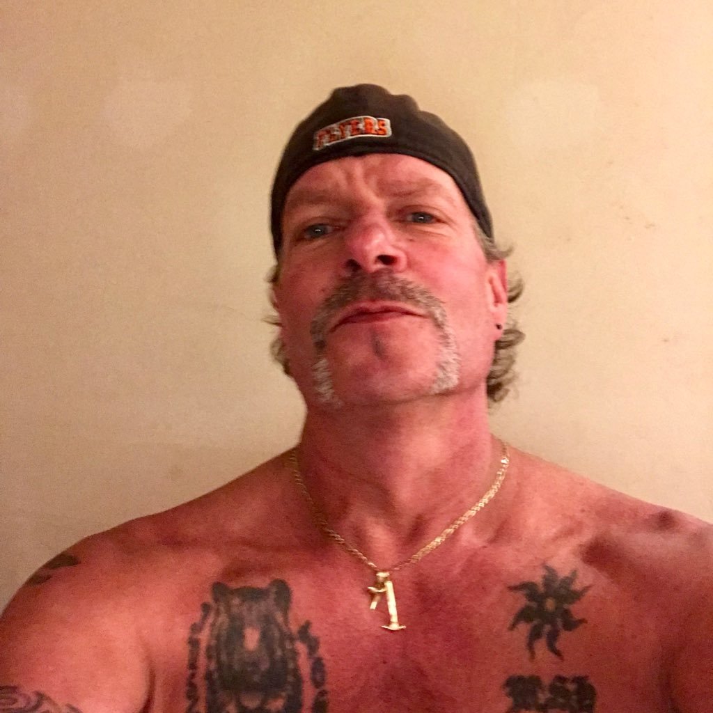 markblitzkrieg's profile picture. No control just roll