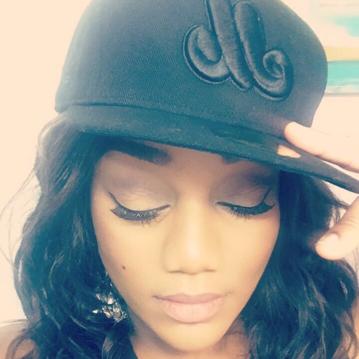 blushtheartist's profile picture. 🇯🇲💫⚡️✨⚡️✨🌟💫✨⚡️✨🇯🇲MI DONE! ... MI COME FI CHAT A BAGGA TINGS Toronto based Makeup/Hair Artist /Graphic Designer