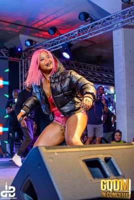 ngiyamthanda u Babes guys angizenzanga ngenziwa ngu mah, u mah ka Mah,ahhh wehh Mah ka Mah