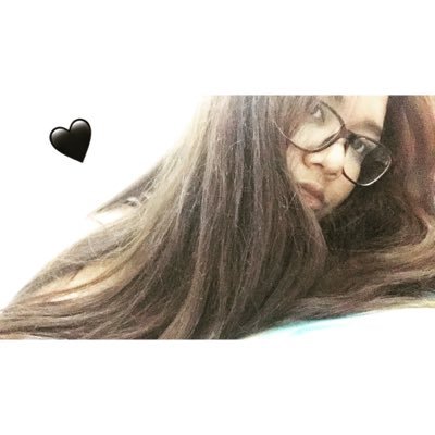 Alexand18117617's profile picture. Honey🖤