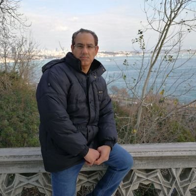 مهتم بالتصميم والجرافيكس .. أهوى القراءة والإطلاع .. محب للسفر والترحال