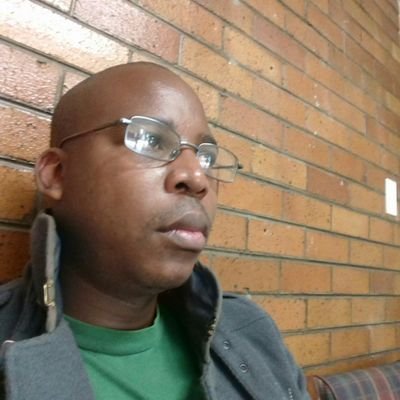 Freelance web developer. I do HTML, CSS, JS, React, Python & Django