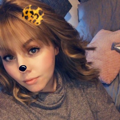 HannahhPagee's profile picture. 