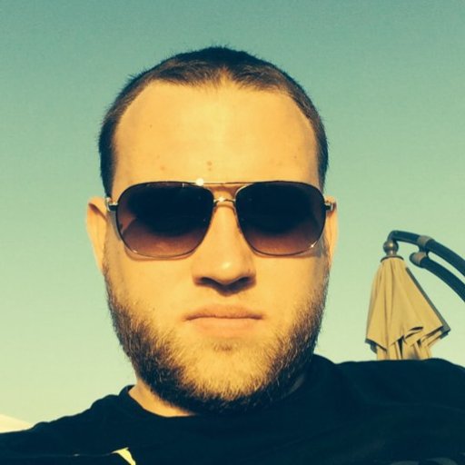 jamesrobinso_98's profile picture. Marketing & AI enthusiast, Former employee @Cologix. Specialized in #marketing and #Technologies. Open to everything new!