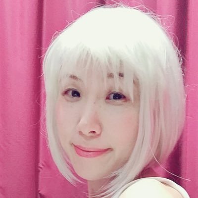 抱擁女神 抱擁写真家 megami Twitter