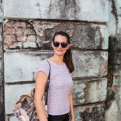 ks_schregi's profile picture. Inland-Redaktorin @SHN_News. Ex: Leitende Redaktorin @higgsmag. Ex: Chefin vom Dienst Nachrichten @NZZ .
Autorin. Historikerin.