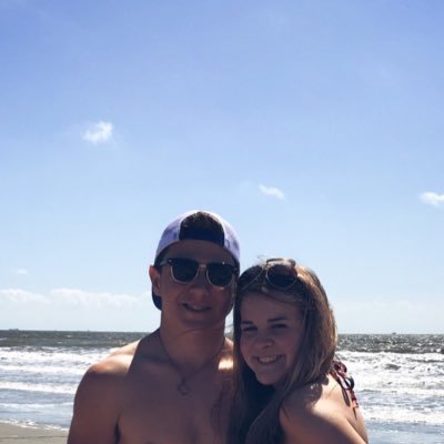 “ oh hale no.” •HHS• L💛• Amos:loganhale37•Texan till the day I die•