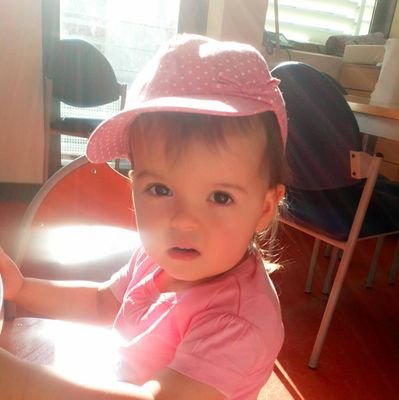 SabrinaAbdel91's profile picture. maman de 2 petites princesse.