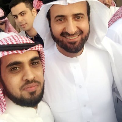 شاب طموح همته فوق هام السحب رغم كل الصعاب 😃 . ((لا أبرح حتى أبلغ ..)) اللهم أمنياتنا يارب ياكريم ❤️✨