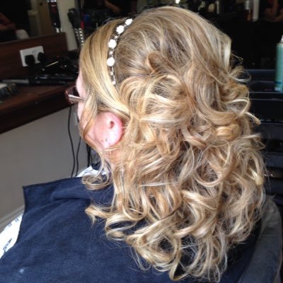 chrissie_77's profile picture. Love & Laughter