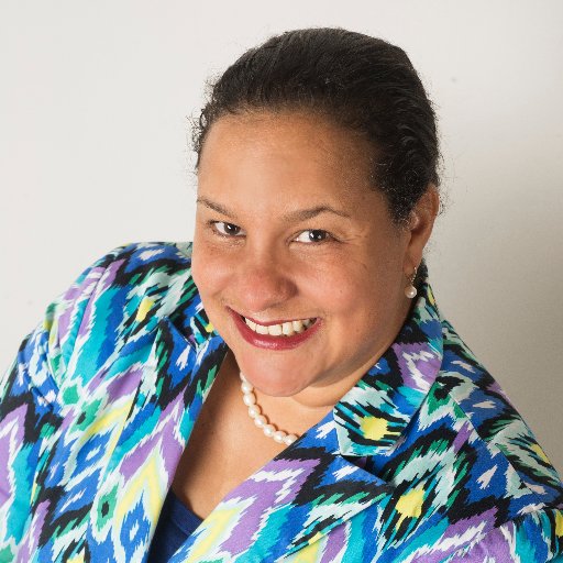 Mother, scholar, activist. Fighting for fair energy prices, robust infrastructure & clean and accessible water.