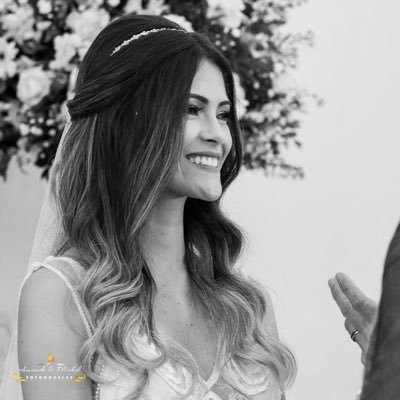 aninhacasela's profile picture. Psicóloga... Mestre em Psicologia pela UFJF.