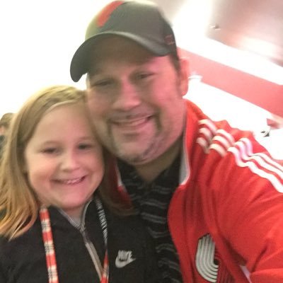 Rip City, Phins fan, Timbers supporter. Will not hear a political take here. PDX born and raised. Everything Oregon Sports. #GirlDad